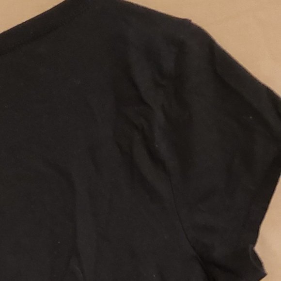 Black short sleeve shirt, Size XL (16-18), Gold, Blue, Pink & purple design - Picture 9 of 11